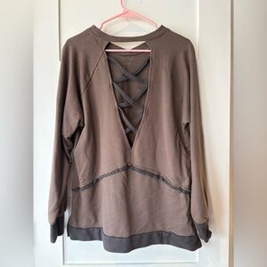 BKE Women’s Sweatshirt 🍁